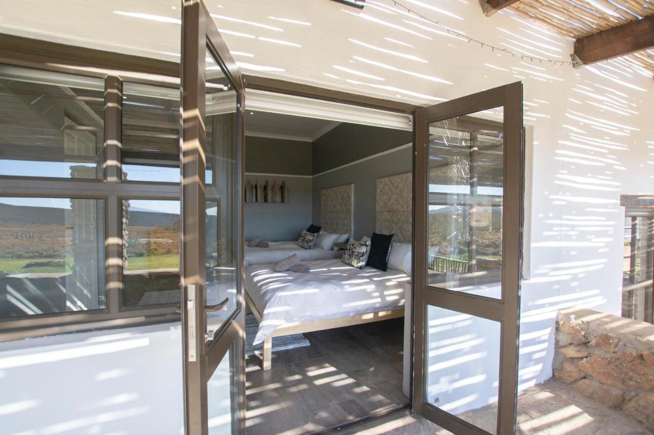 Desert Wind Private Guest And Game Farm Montagu Exteriör bild