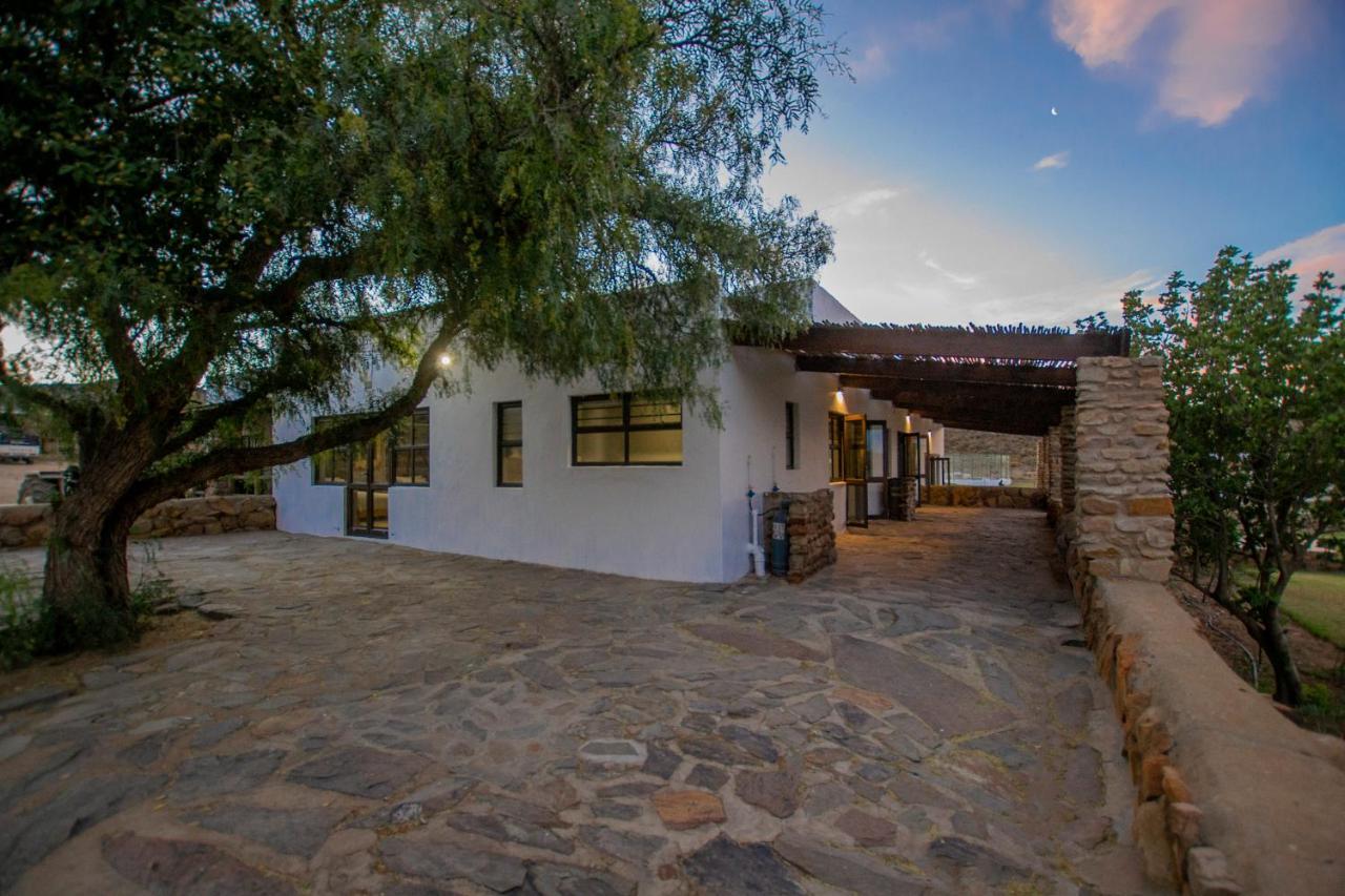 Desert Wind Private Guest And Game Farm Montagu Exteriör bild